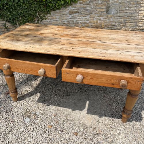 19TH CENTURY PINE KITCHEN TABLE - ADDITIONAL PHOTO 6