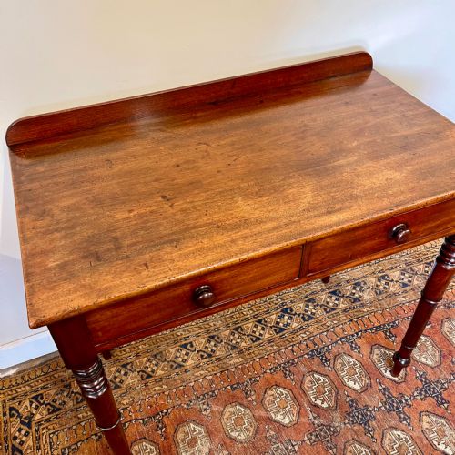 19TH CENTURY MAHOGANY SIDE TABLE - ADDITIONAL PHOTO 5