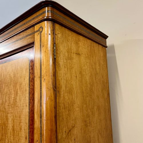 19TH CENTURY FAUX MAPLE WARDROBE - ADDITIONAL PHOTO 10