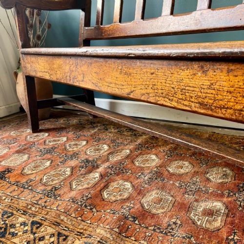GEORGIAN OAK BENCH - ADDITIONAL PHOTO 5