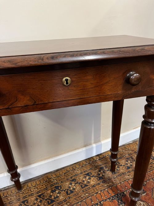 19TH CENTURY ROSEWOOD TABLE - ADDITIONAL PHOTO 4