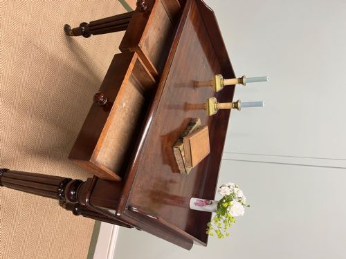 19TH CENTURY MAHOGANY TABLE - ADDITIONAL PHOTO 5