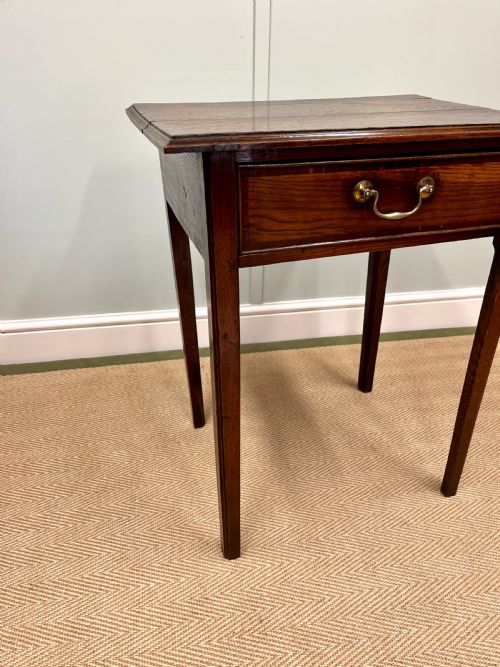 18TH CENTURY OAK SIDE TABLE - ADDITIONAL PHOTO 7