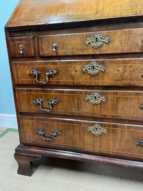 GEORGIAN WALNUT BUREAU - ADDITIONAL PHOTO 15
