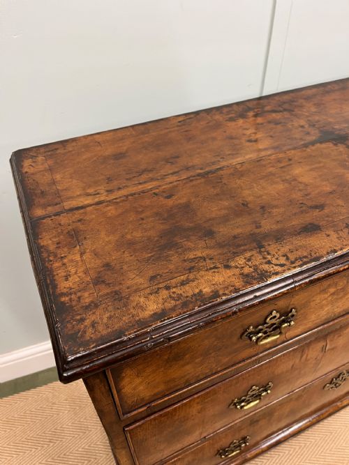 GEORGIAN WALNUT CHEST OF DRAWERS - ADDITIONAL PHOTO 5