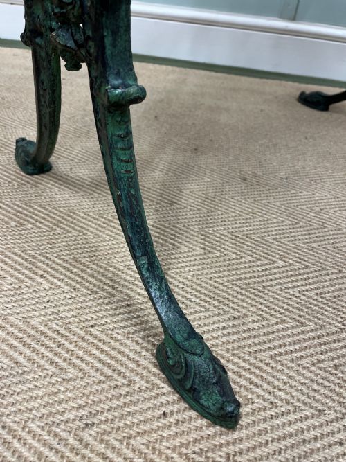 19TH CENTURY CAST IRON TABLE - ADDITIONAL PHOTO 7