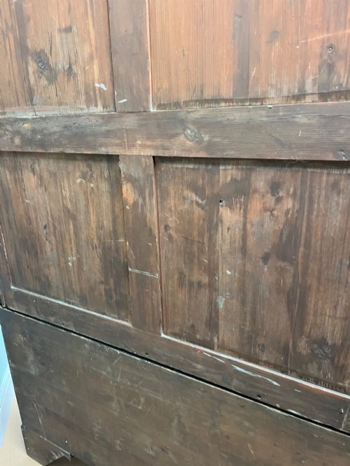 19TH CENTURY MAHOGANY LINEN PRESS - ADDITIONAL PHOTO 9