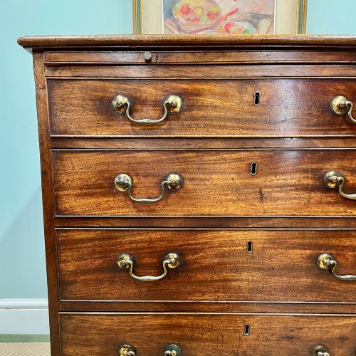 GEORGIAN MAHOGANY CHEST OF DRAWERS - ADDITIONAL PHOTO 3