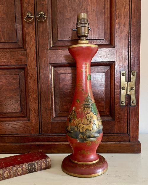Chinoiserie Lacquered Table Lamp