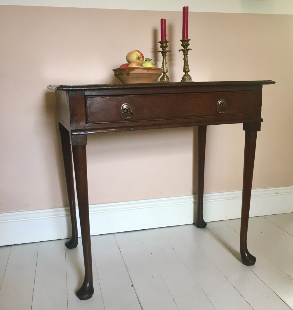 18th century oak side table View IV