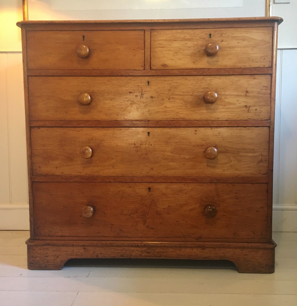 C19th pine chest of drawers  View II