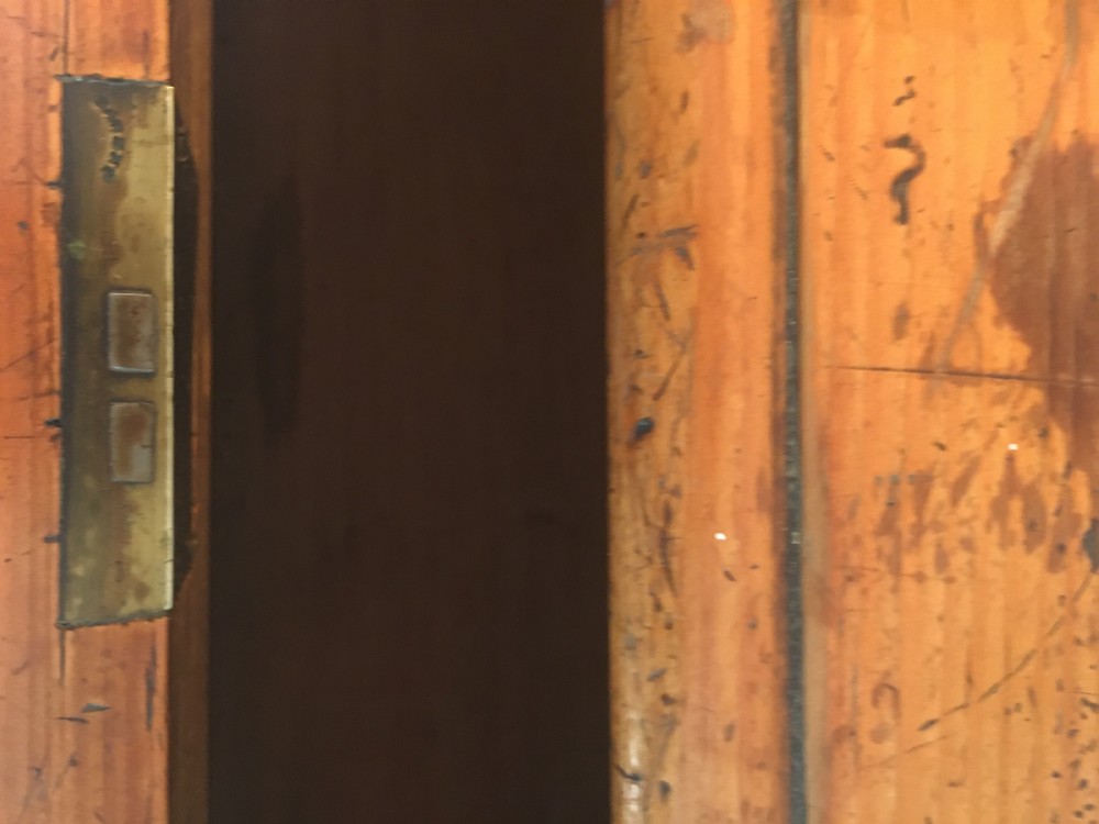 C19th pine chest of drawers  View XIII
