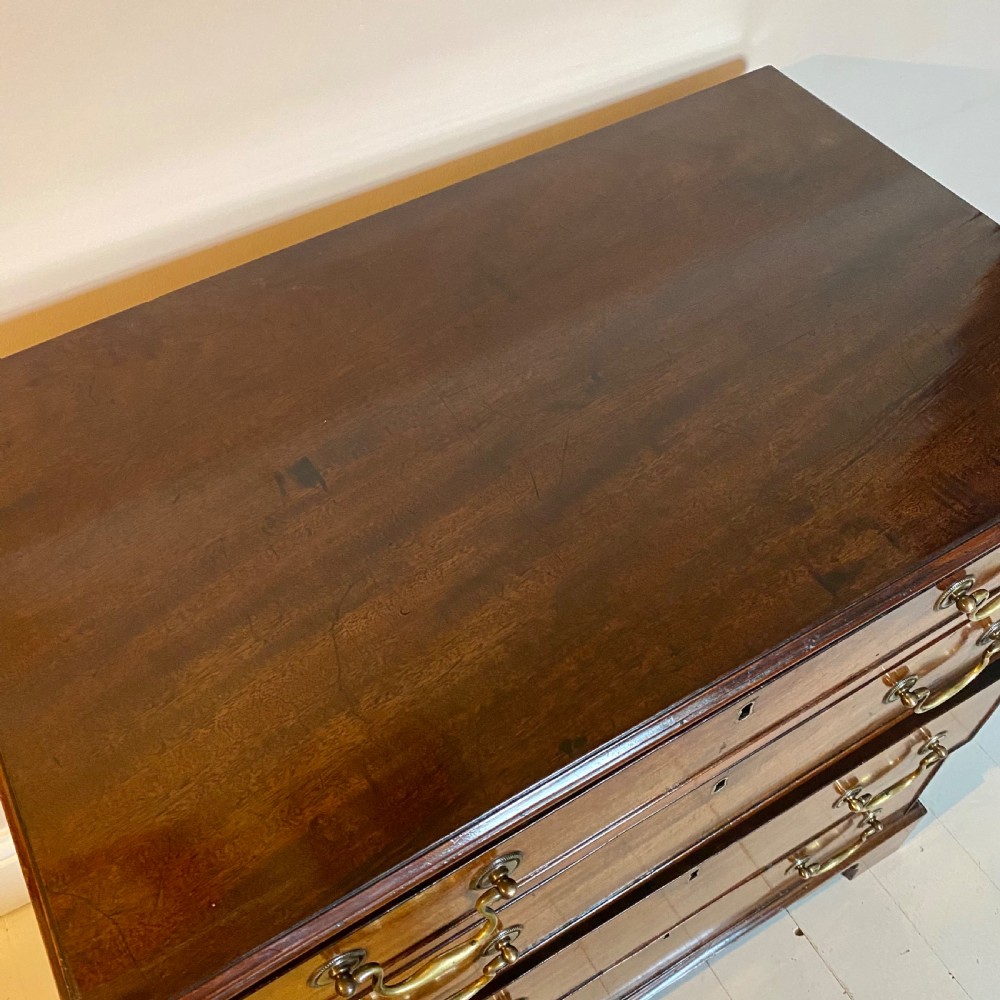 Small 19thc mahogany chest of drawers View V
