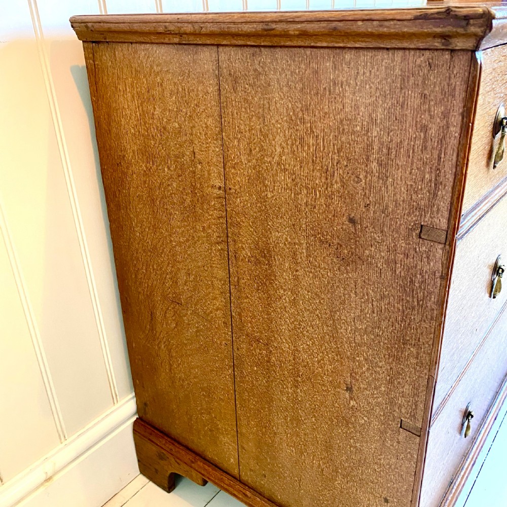 18th century oak chest of drawers  View IX