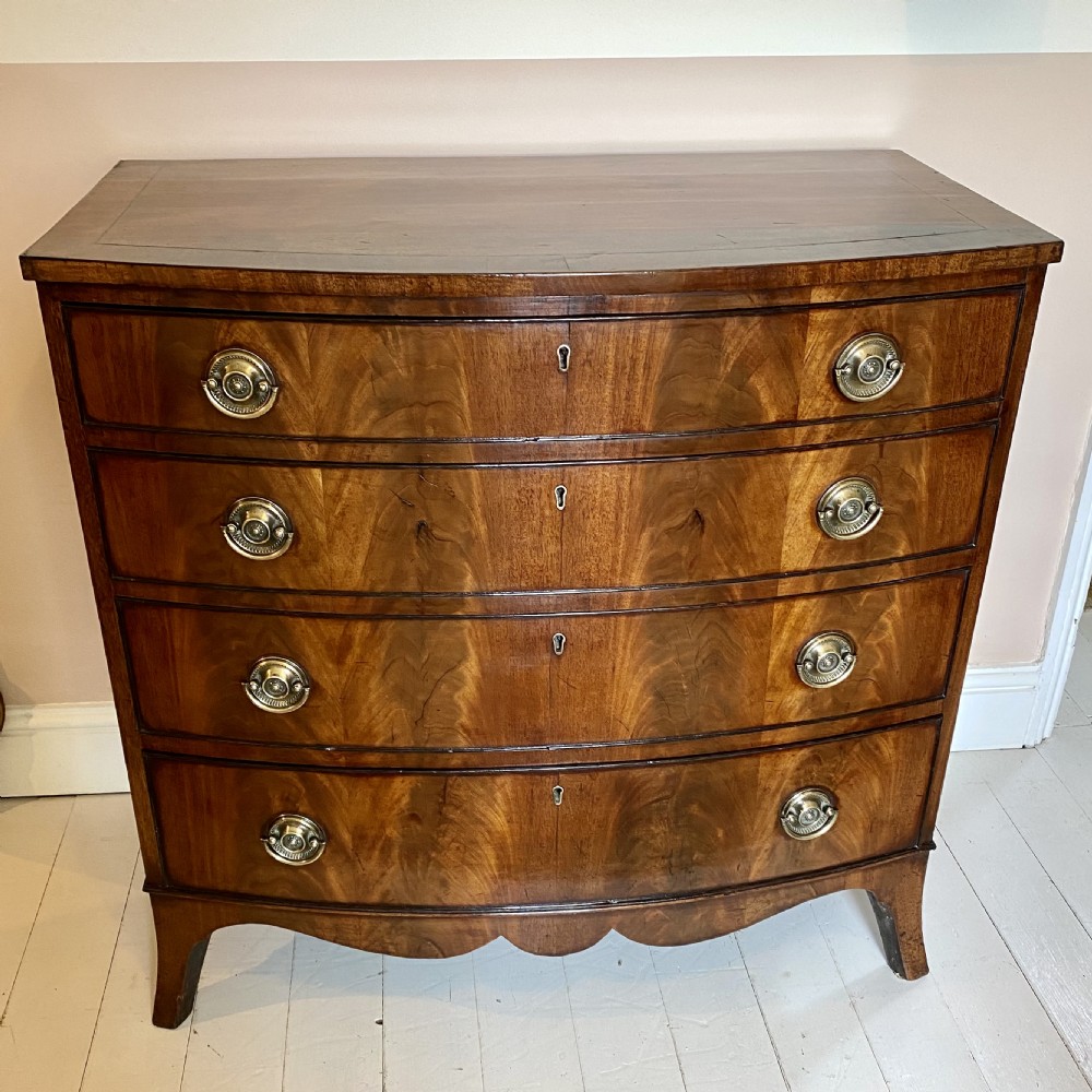 Regency mahogany chest of drawers View II