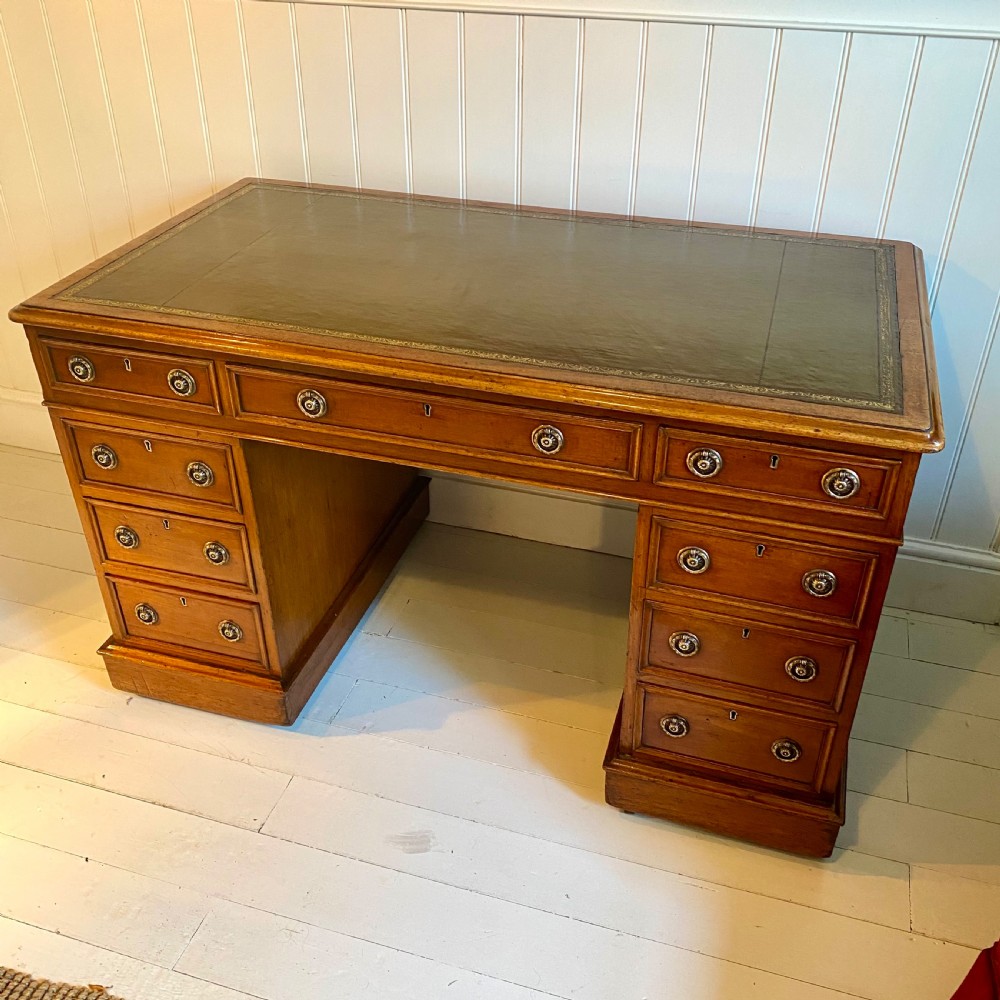 19th century mahogany pedestal desk View II