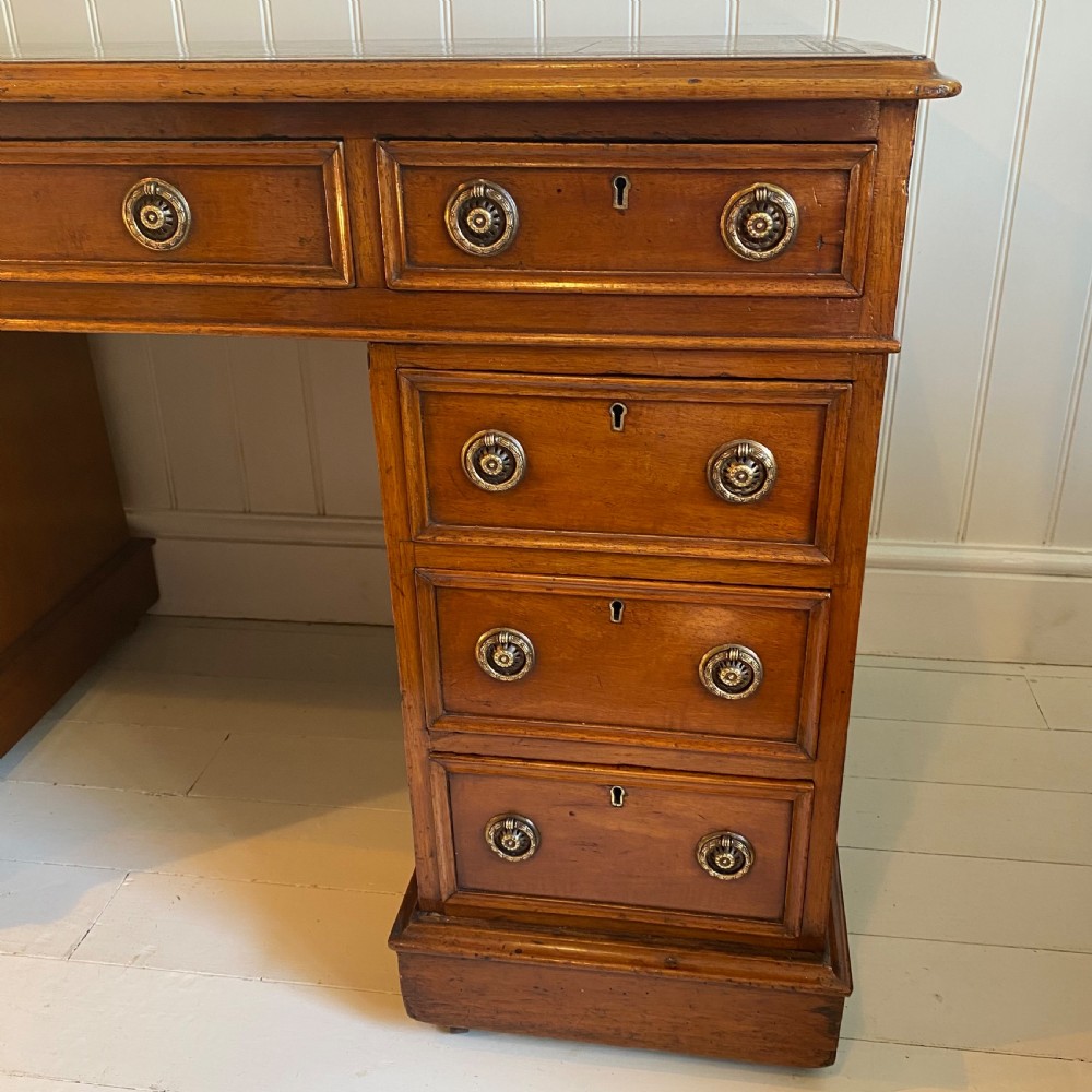 19th century mahogany pedestal desk View VI
