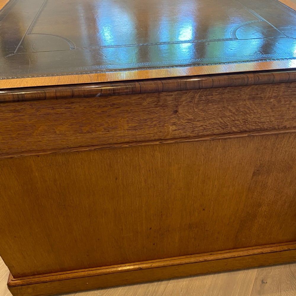 19th century oak partners desk View VI
