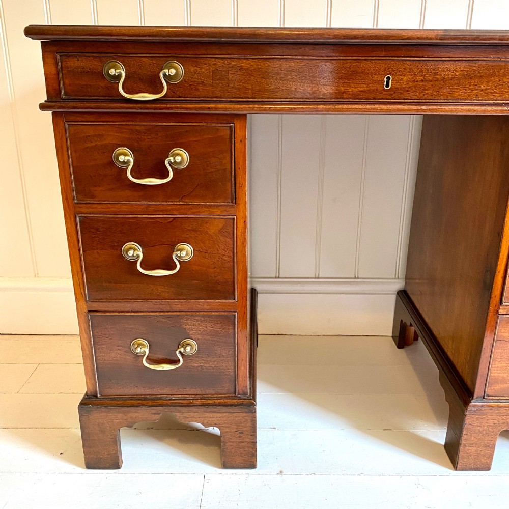 19th century small mahogany pedestal desk View VIII
