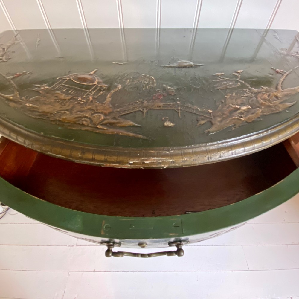 Green chinoiserie cupboard View VI