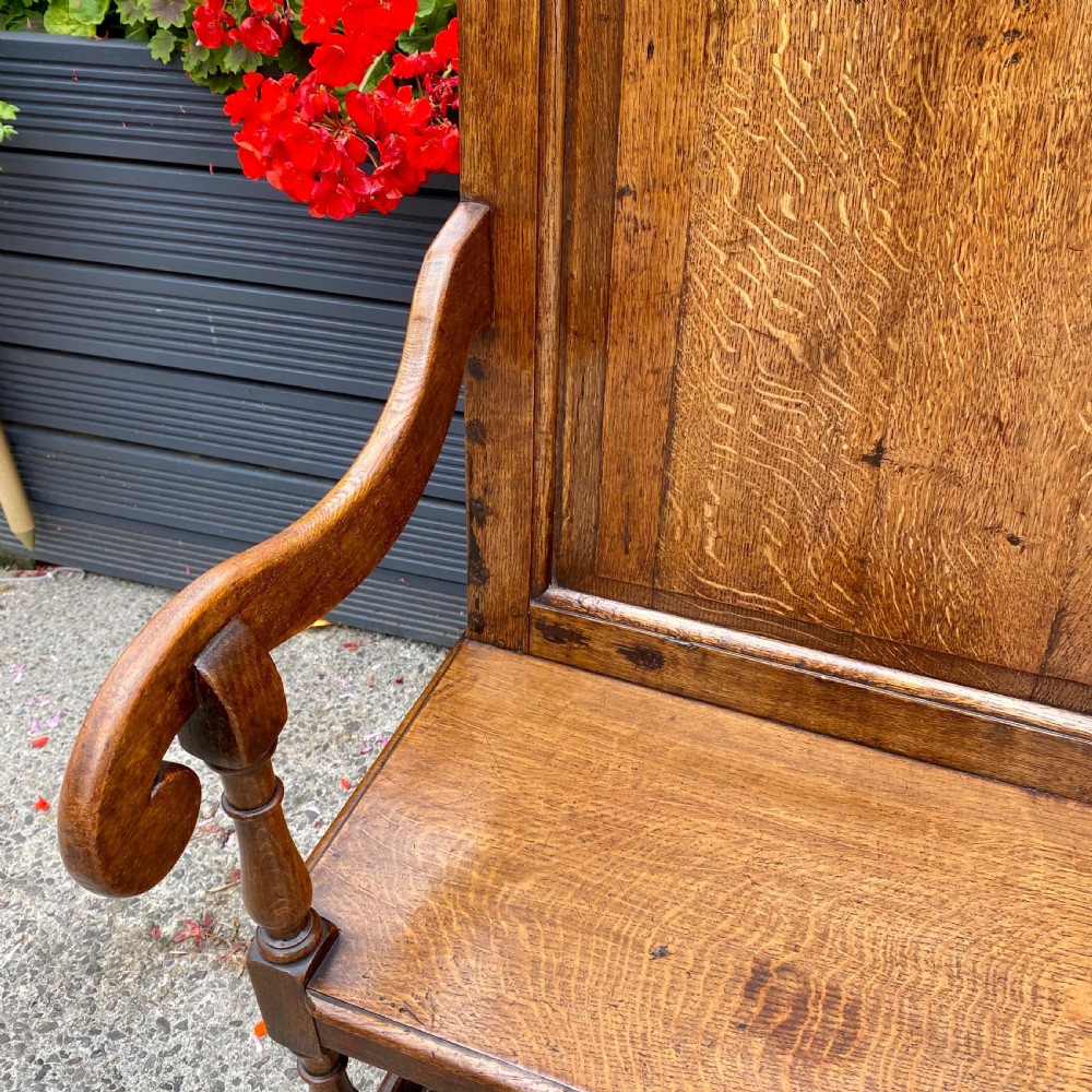 19th century oak settle View III