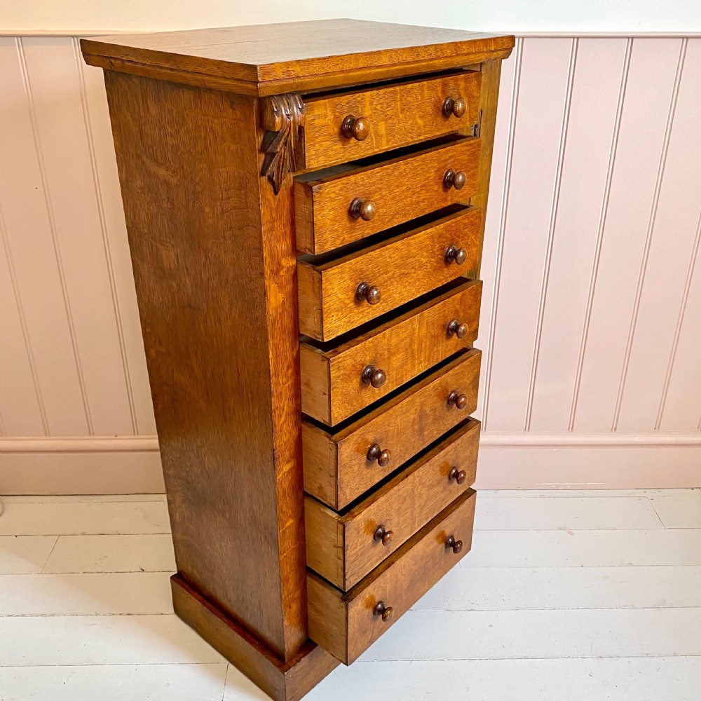 19th century oak Wellington chest of drawers  View III