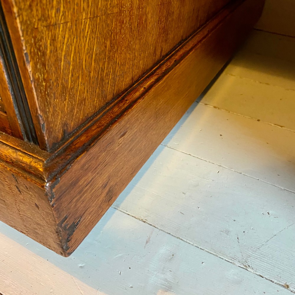 19th century oak pedestal desk View VIII