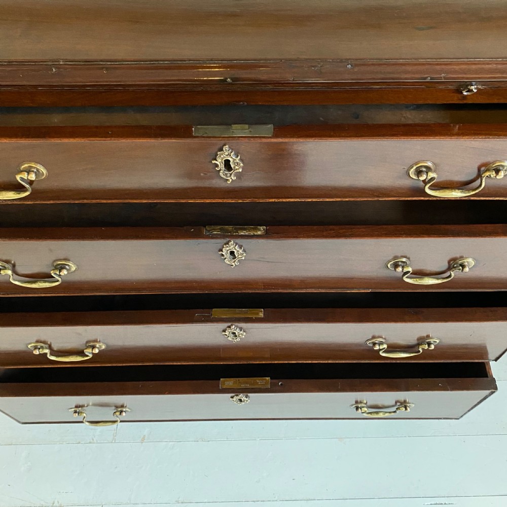 Georgian mahogany chest of drawers  View XIII