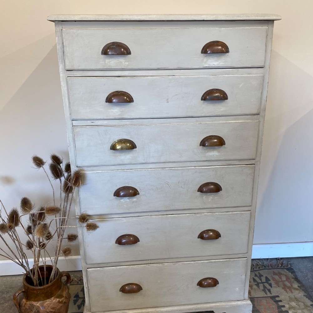 Georgian painted chest of drawers  View II