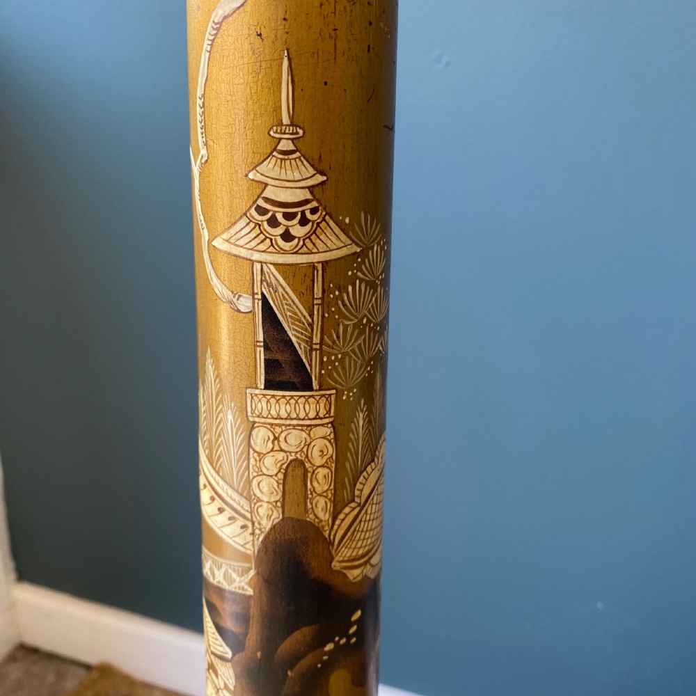 Chinoiserie standard lamp View IV