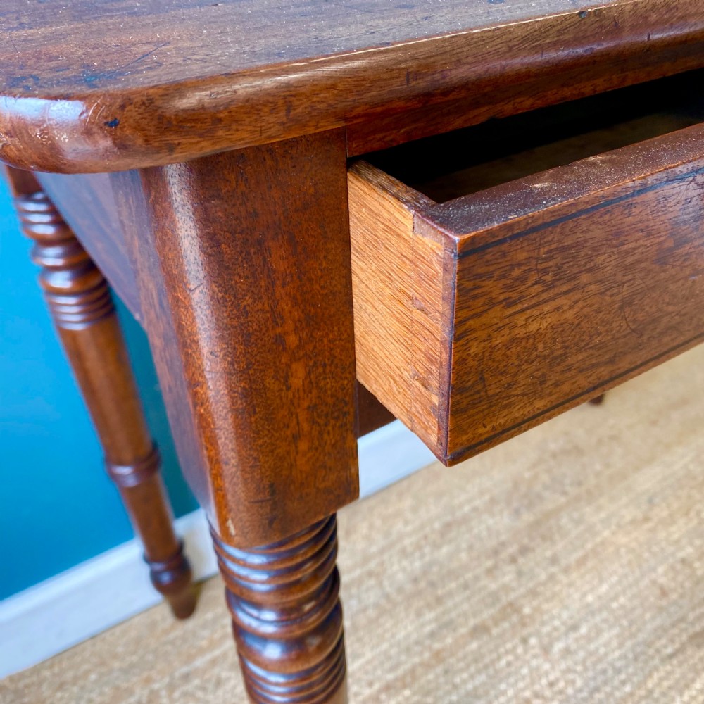 Victorian mahogany side table View VI