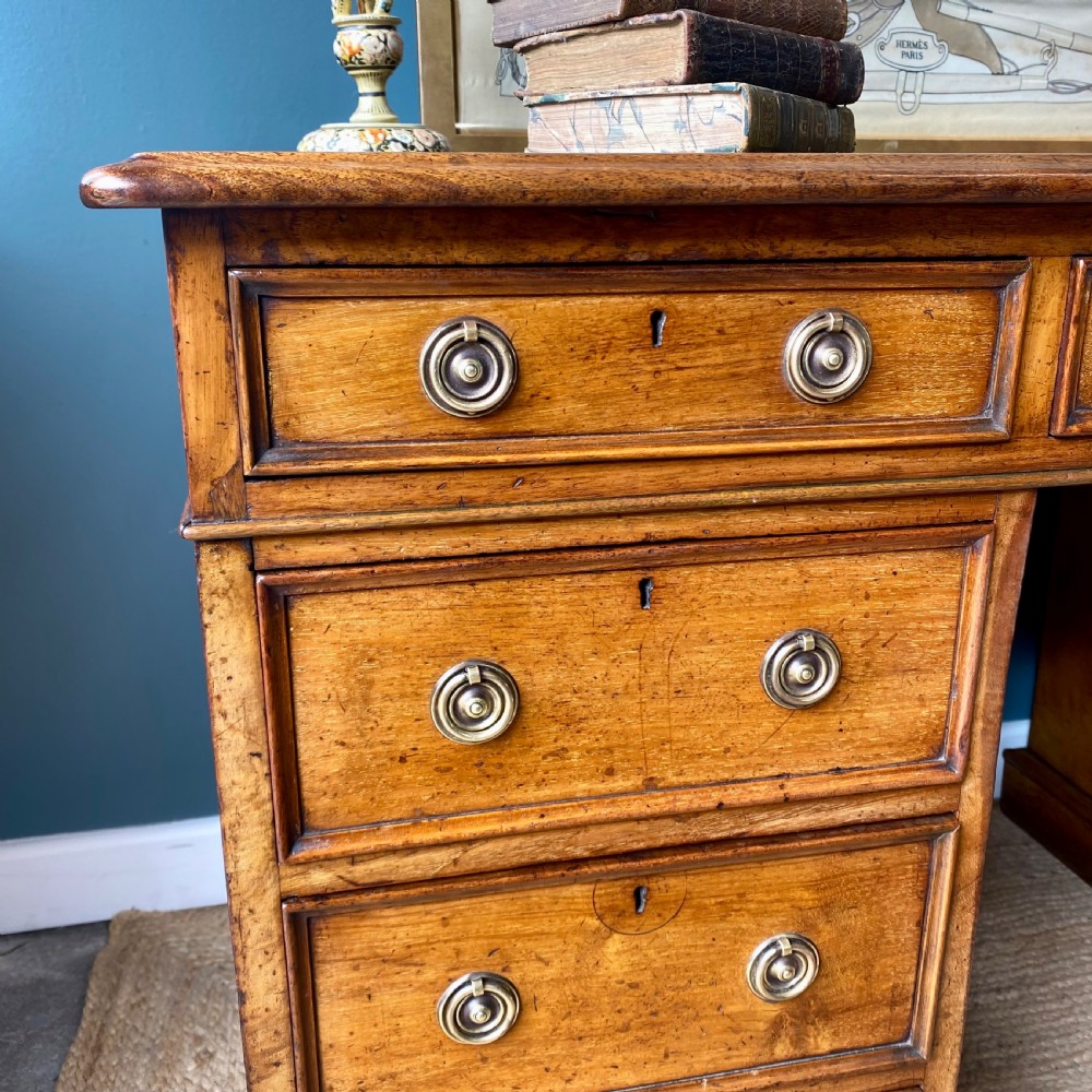 19th century walnut pedestal desk View VIII