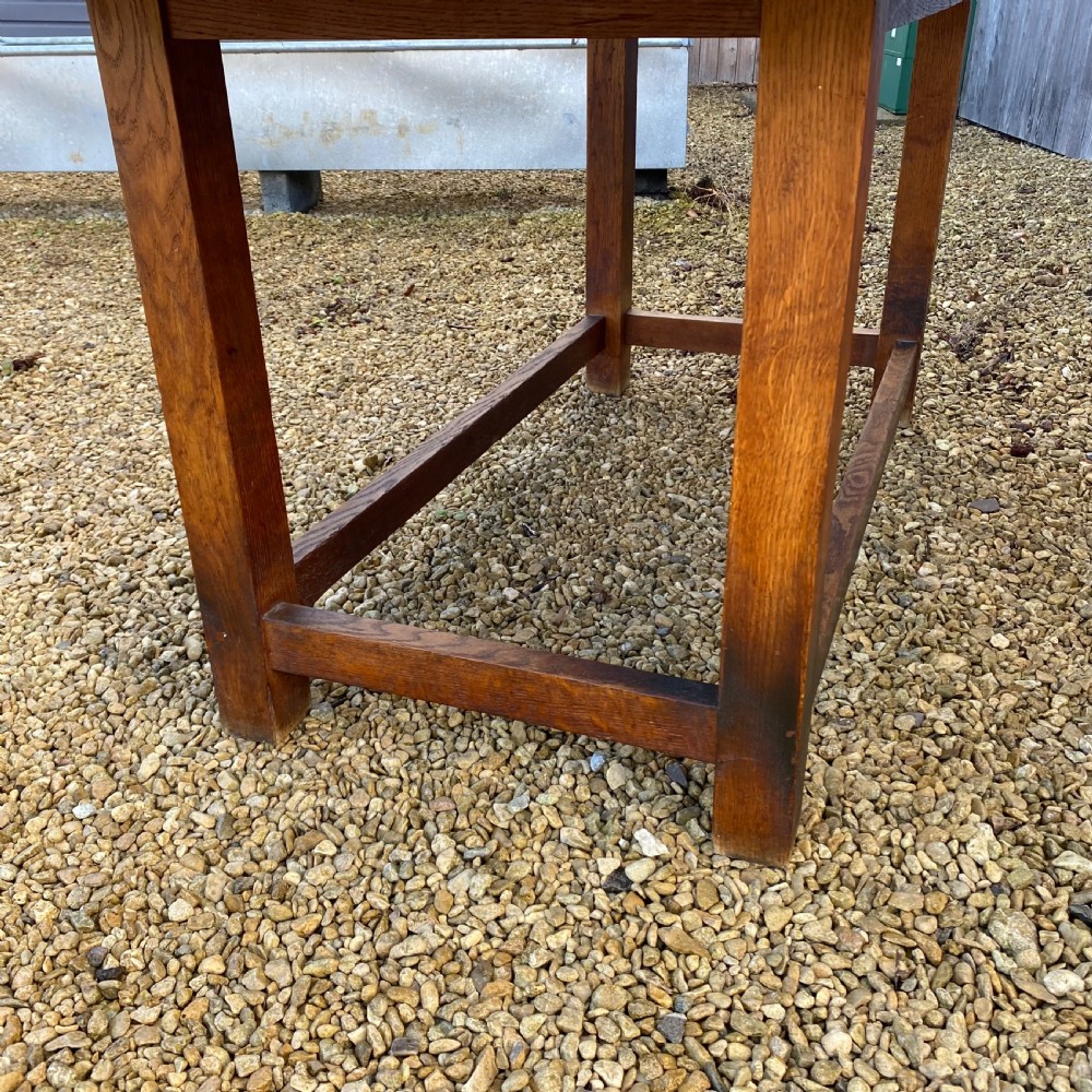 Arts and crafts oak dining table View IV