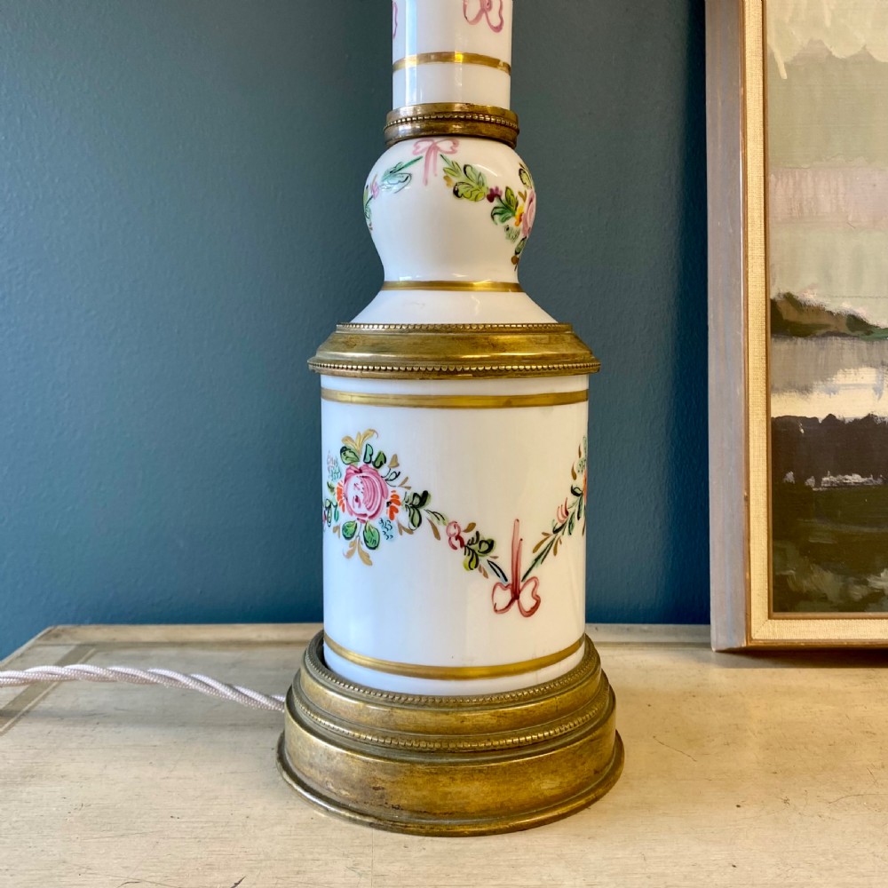 19th century porcelain and brass table lamp  View III