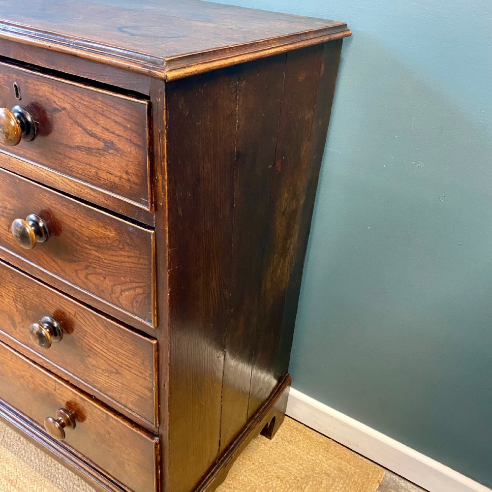 Georgian oak chest of drawers  View VIII