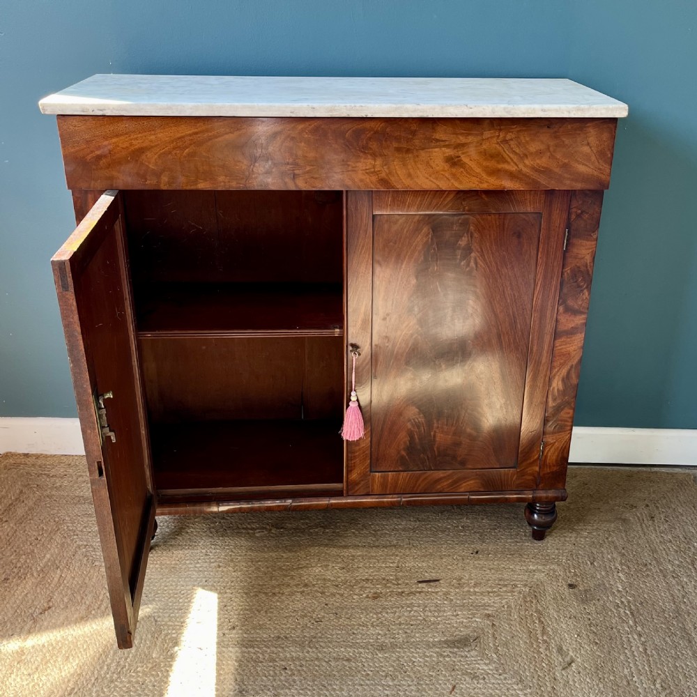 19th century mahogany cupboard  View VIII