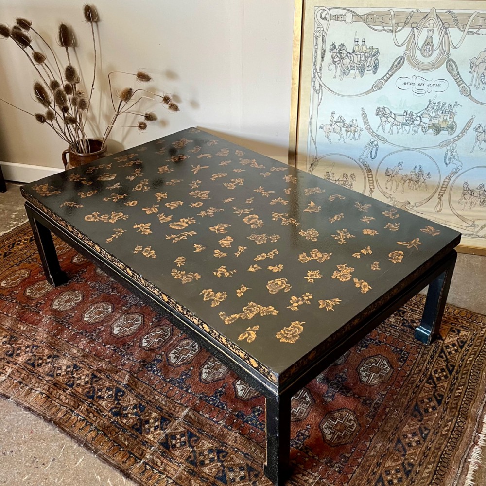 Lacquered chionoiserie coffee table