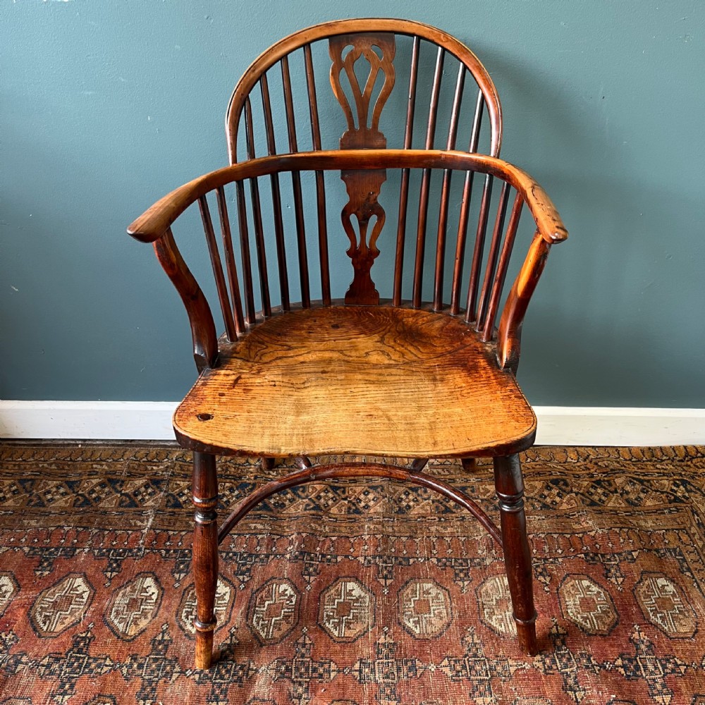19th century yew and elm Windsor chair View II