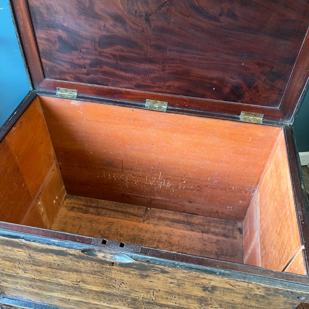 19th century trunk View V