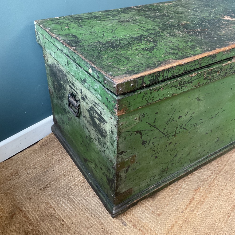 19th century painted trunk View VI