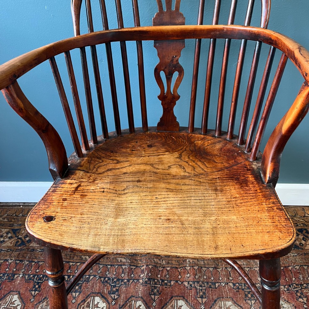 Early 19th century Windsor chair View V
