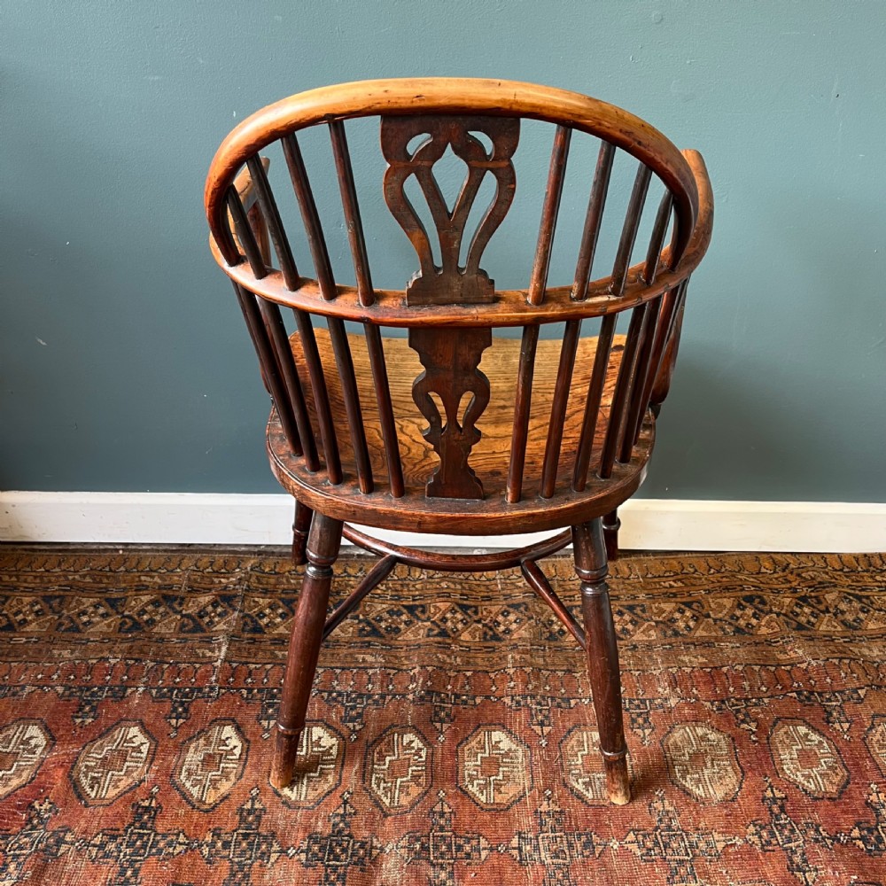 Early 19th century Windsor chair View XI