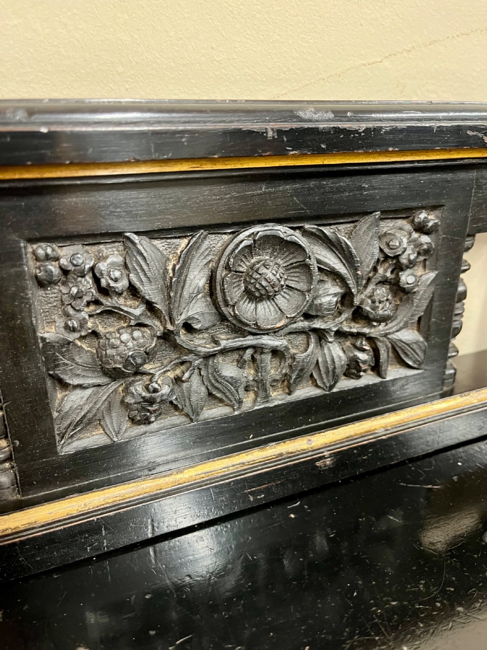 Late 19th century Gillows cabinet View XIII