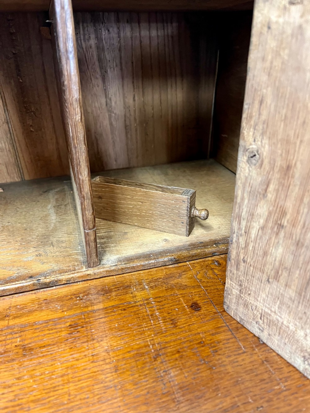 Early 18th century oak bureau  View X
