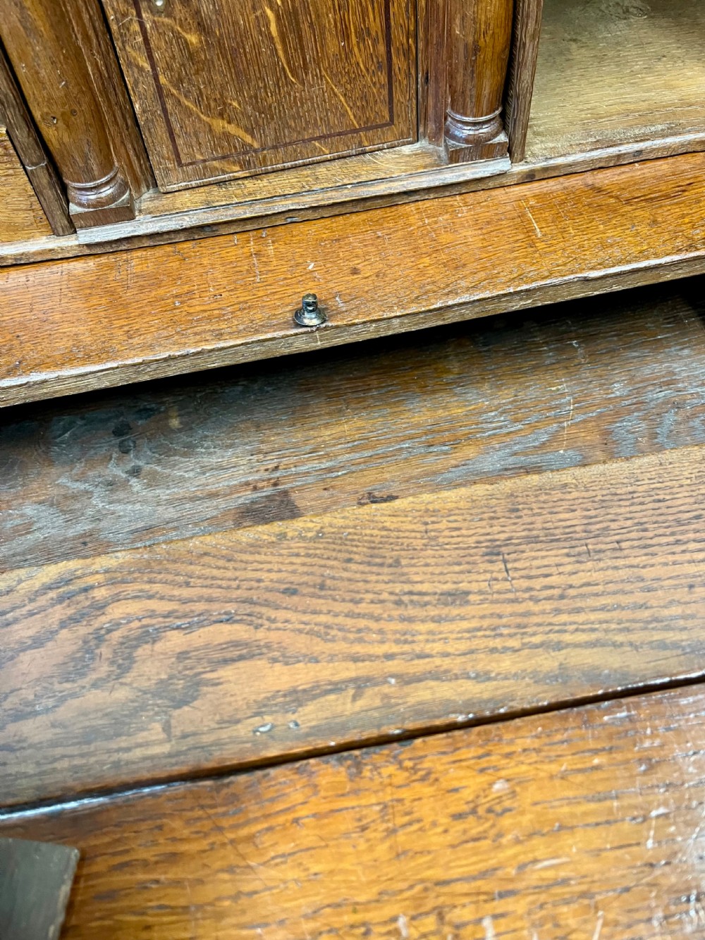 Early 18th century oak bureau  View XII