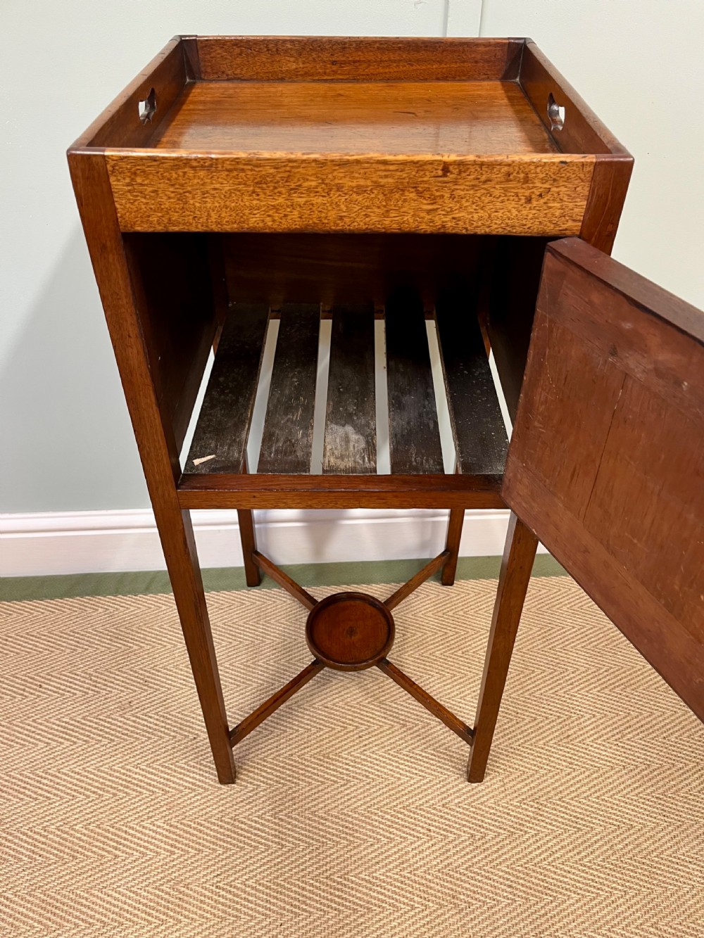Georgian mahogany bedside pot cupboard View XI