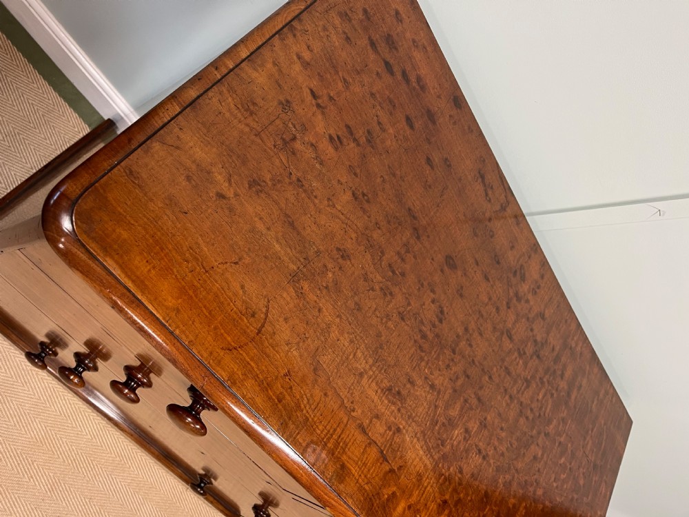 19th century mahogany chest of drawers View III