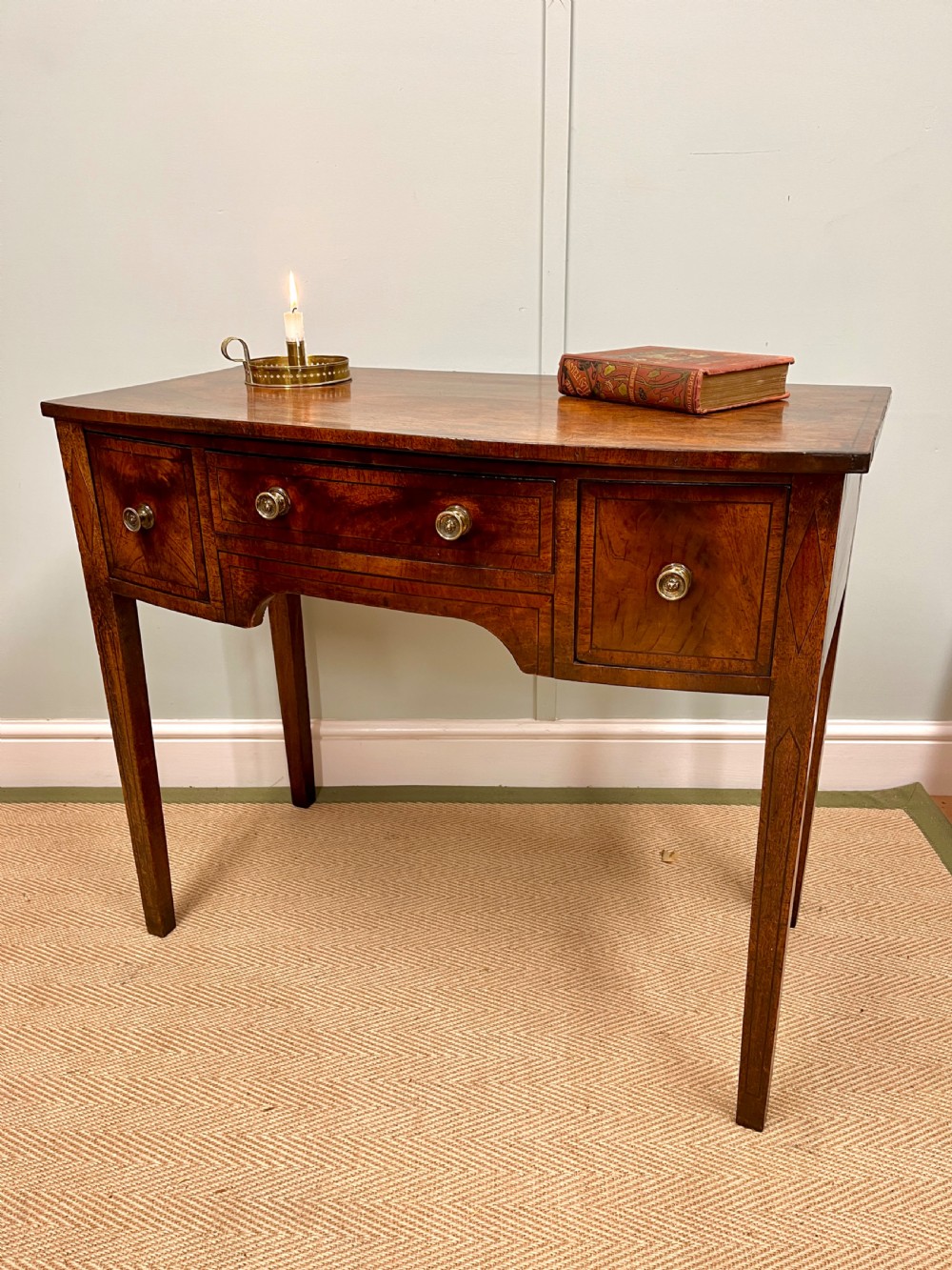 Georgian mahogany bow fronted table