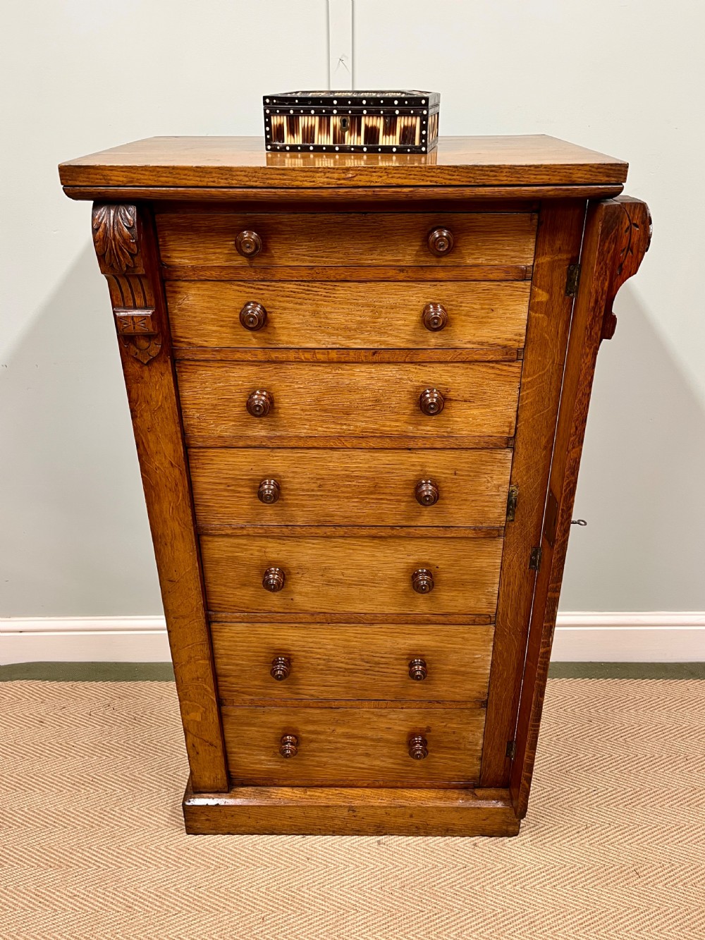 19th century oak Wellington chest View XII