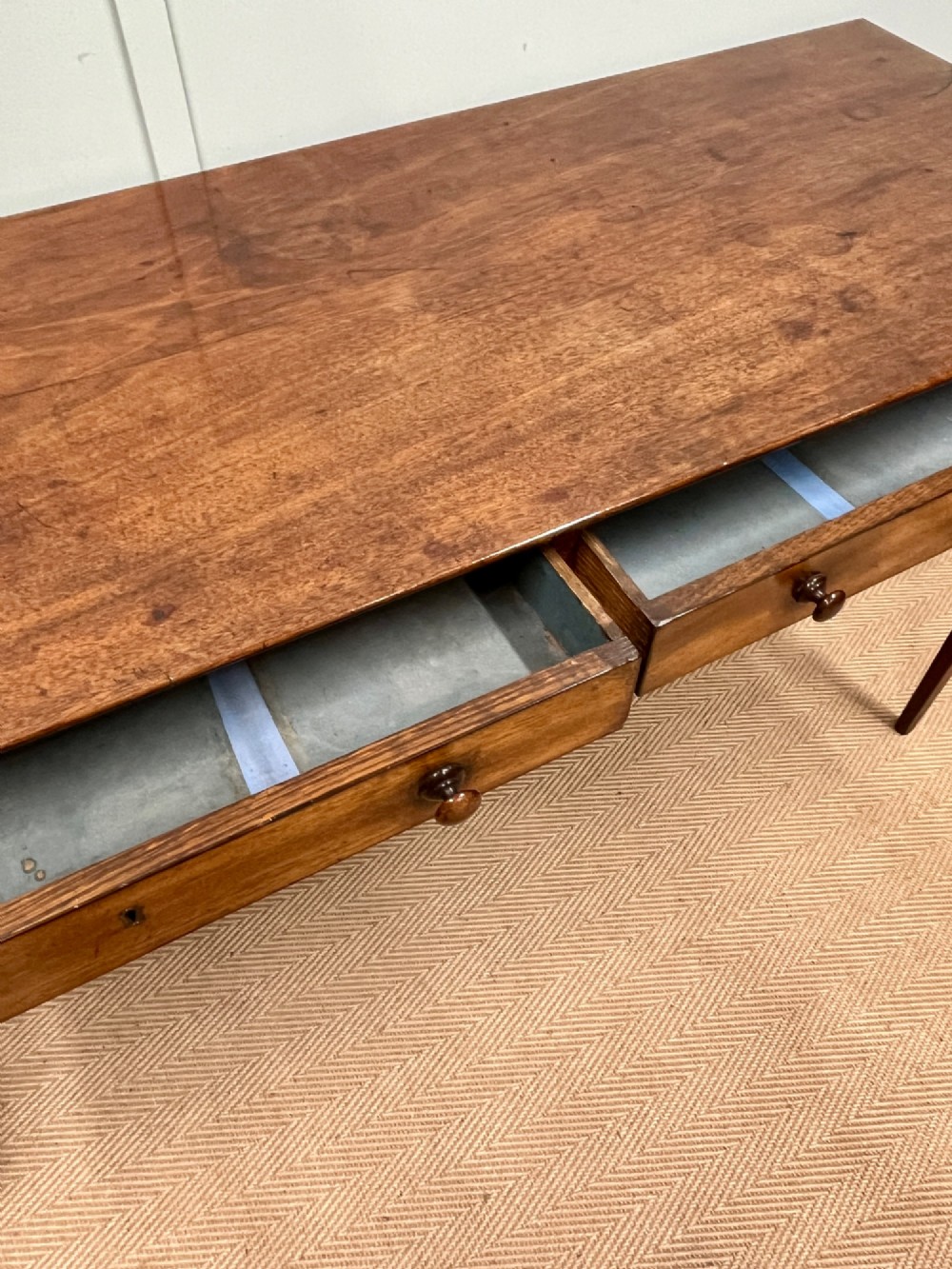19th century mahogany table View VI